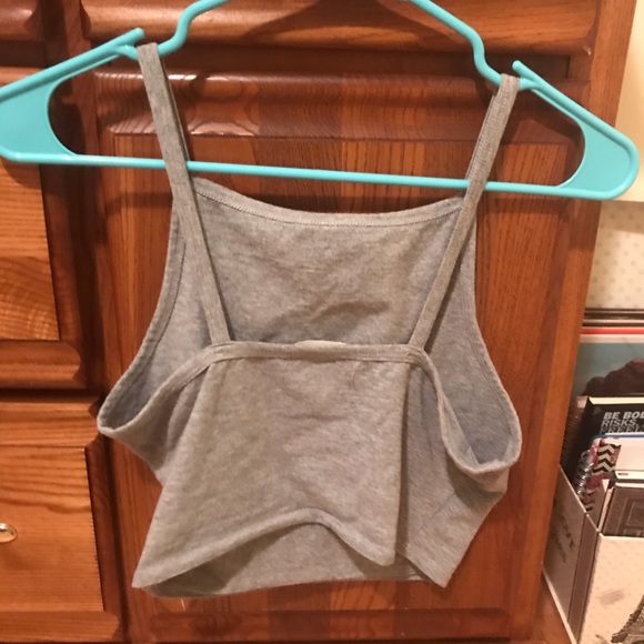 Truly Madly Deeply Grey Cropped tank NWOT - Picture 2 of 3